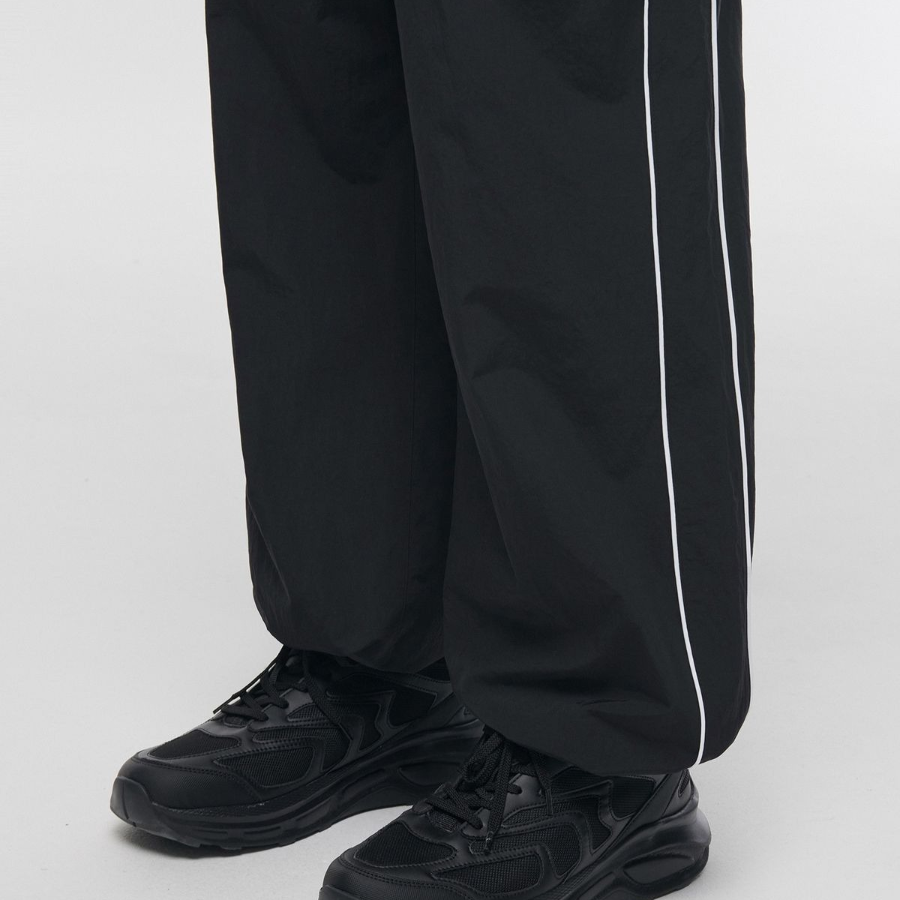 Piping Line Wide Track Pants [Black]