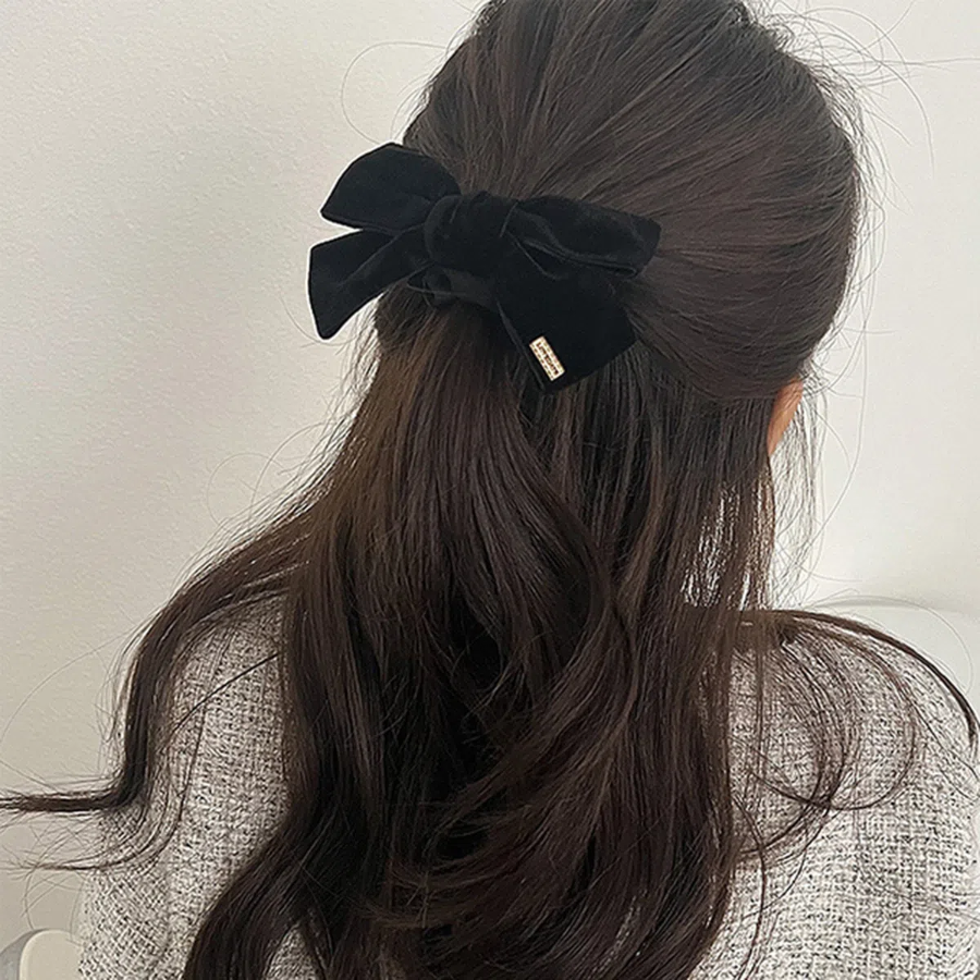 Женский резинка бархатным бантом Colline — утончённая классика для стильных образов