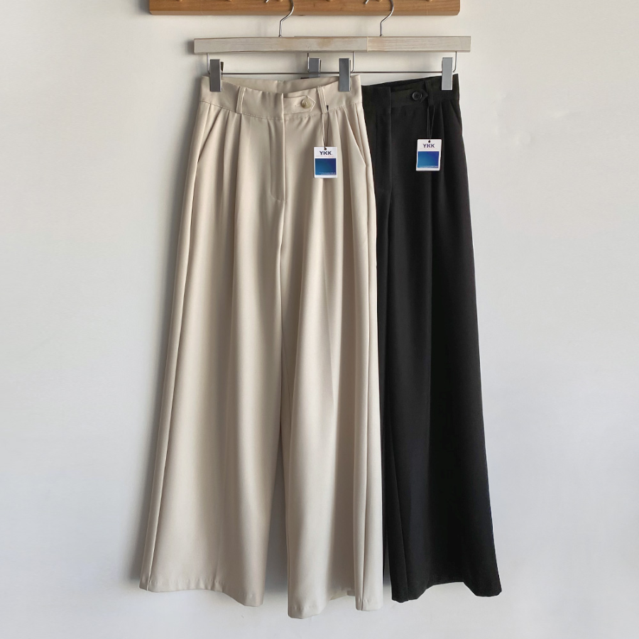 Женские слэксы с треугольной застёжкой и защипами