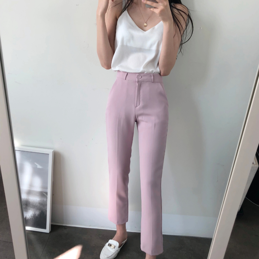 Узкие прямые брюки