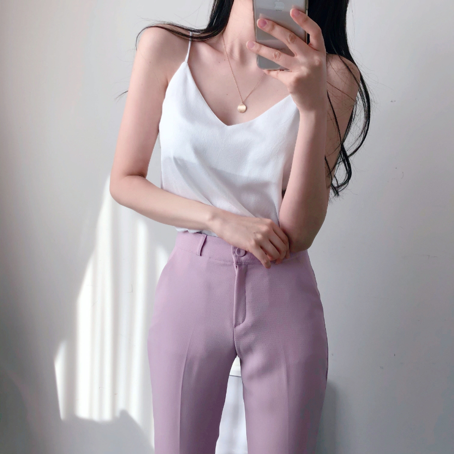 Узкие прямые брюки