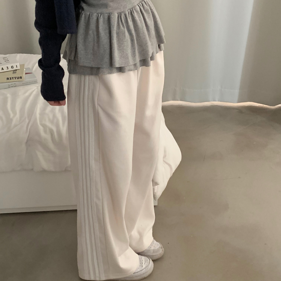 Лёгкие спортивные брюки с кружевной вставкой Wide Line Training Long Pants