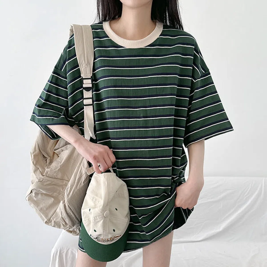 Wangboxy Oversized Color-Block Stripe T-Shirt