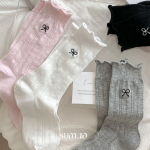 Носки с вышивкой и оборками от SooM — нежный акцент в повседневном образе (черный,серый,розовый,белый)