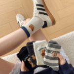 Набор из 5 пар женских носков с вышивкой "Мишка" — милый акцент для повседневного образа