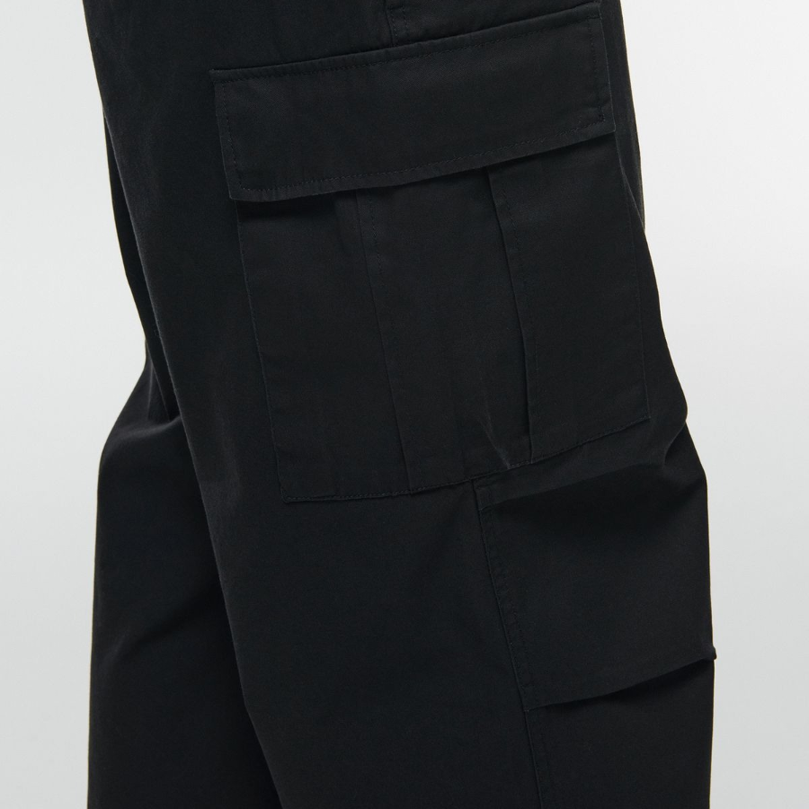 Cotton Parachute Cargo Pants [Black]