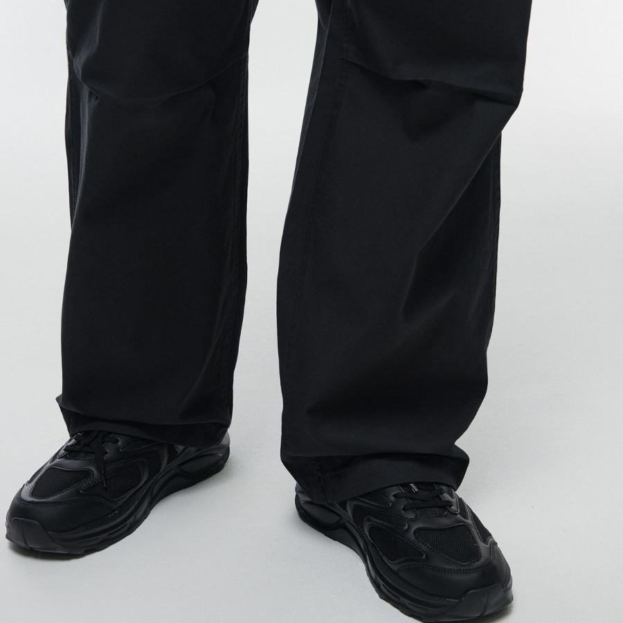 Cotton Parachute Cargo Pants [Black]