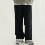 Wide One-Tuck Sweat Pants [Black]