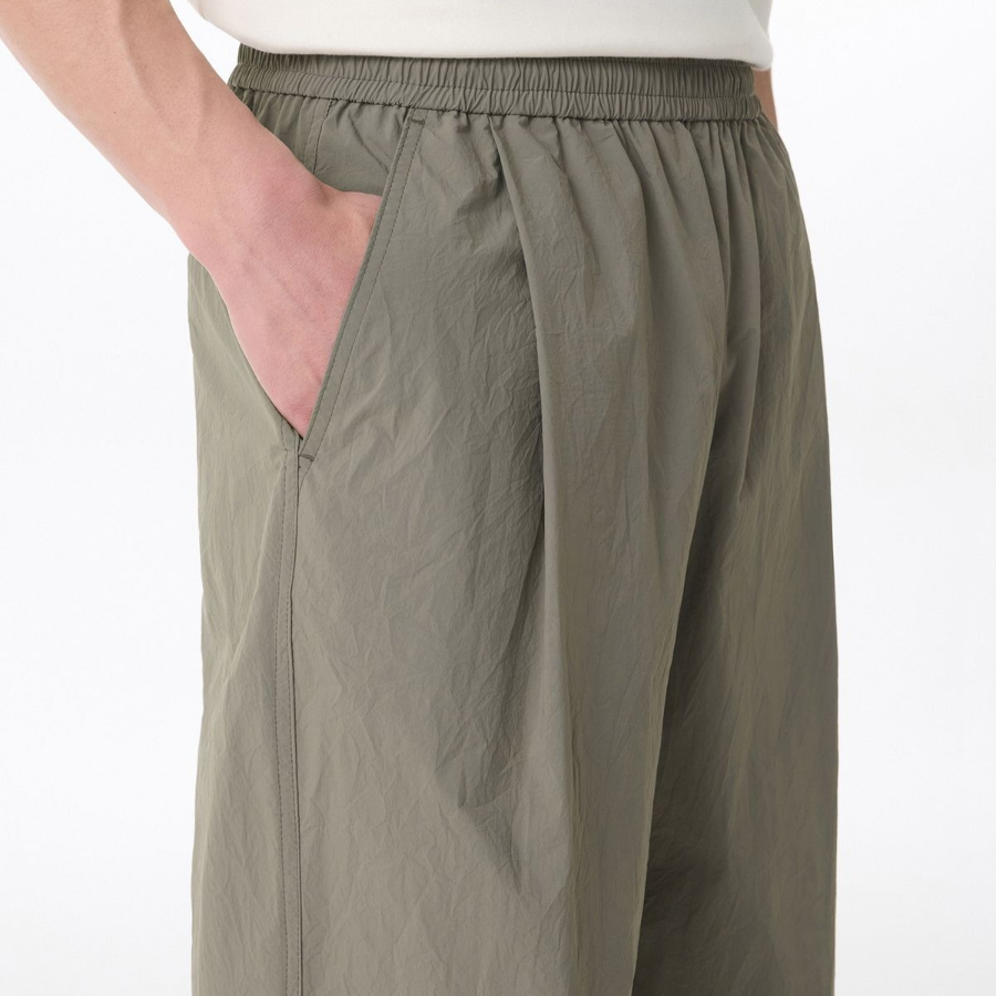Nylon Crease One-Tuck Wide Banding Pants [Dusty Khaki]