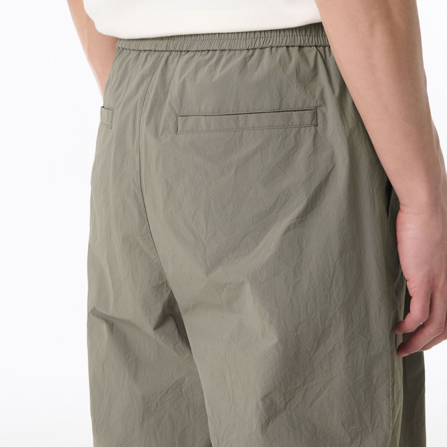 Nylon Crease One-Tuck Wide Banding Pants [Dusty Khaki]