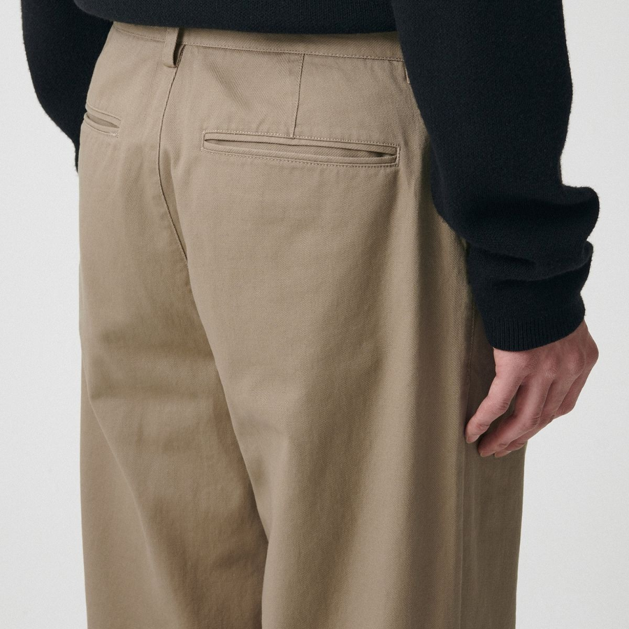 Reverse One Tuck Regular Fit Chino Pants [Beige]