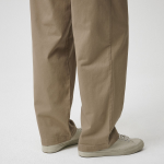 Reverse One Tuck Regular Fit Chino Pants [Beige]