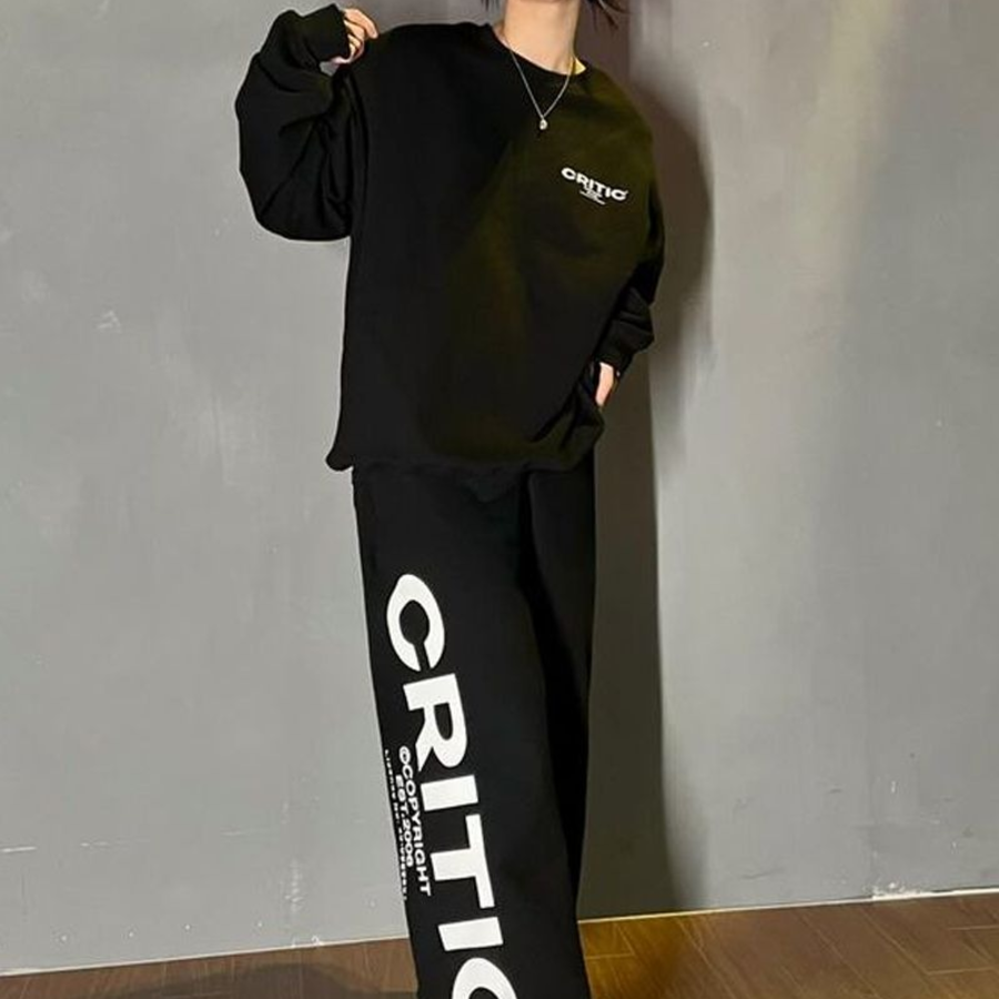CRITIC OG Logo Sweatshirt – Black