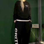 CRITIC OG Logo Sweatshirt – Black