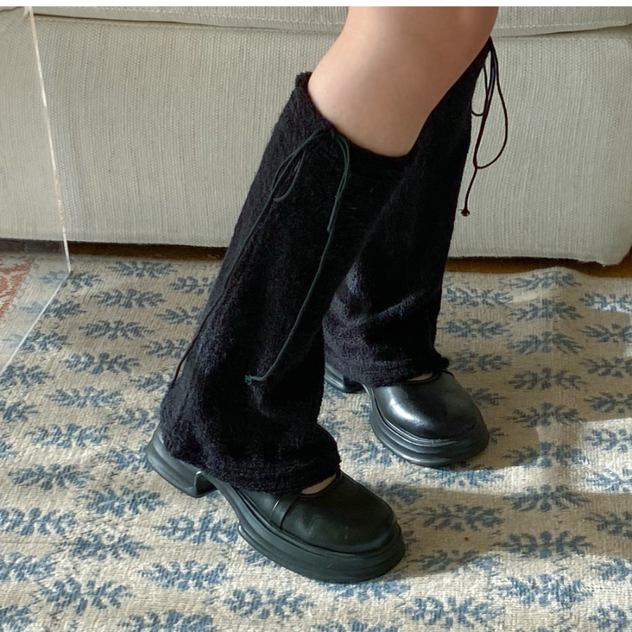 Мягкие утеплённые лего-гетры с завязками— уютный и стильный акцент в духе