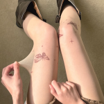 Прозрачные телесные колготки с бабочкой — лёгкий и аккуратный акцент на каждый день