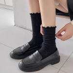 Прозрачные гольфы "Balletanne" с кружевом и фестонами — воздушность и романтика в каждом шаге