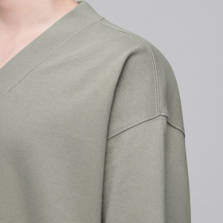 Musinsa Standard Oversized V-Neck Sweatshirt – Pistachio