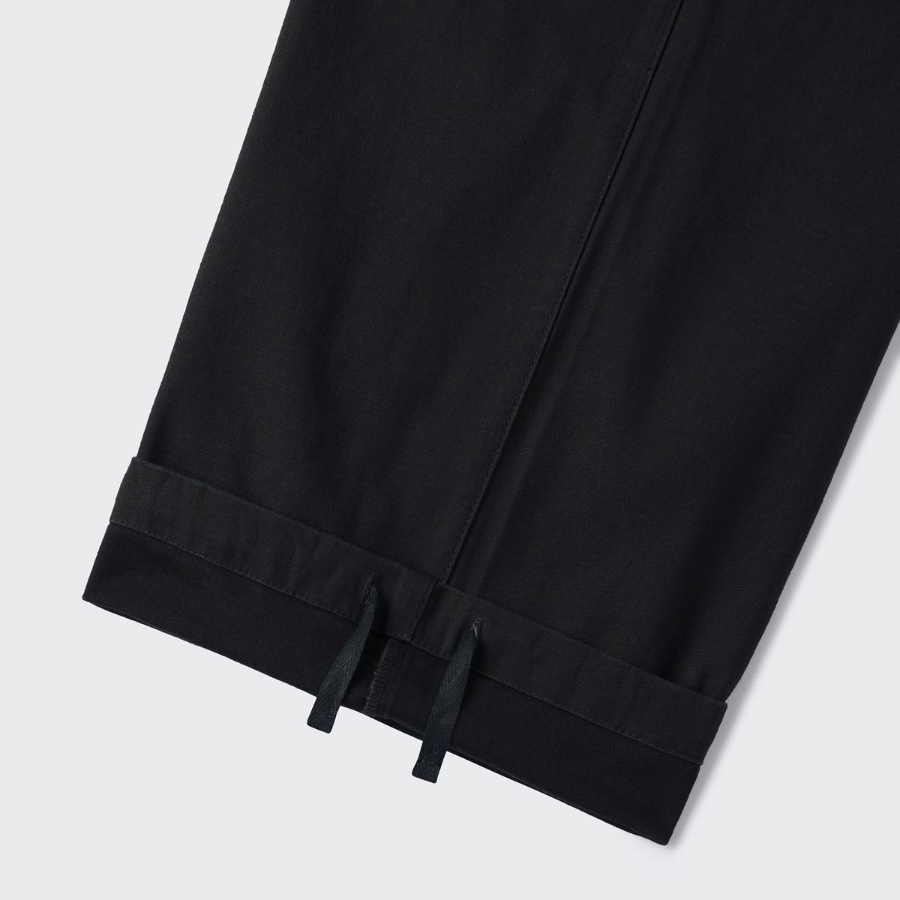Back Satin Parachute Pants [Black]