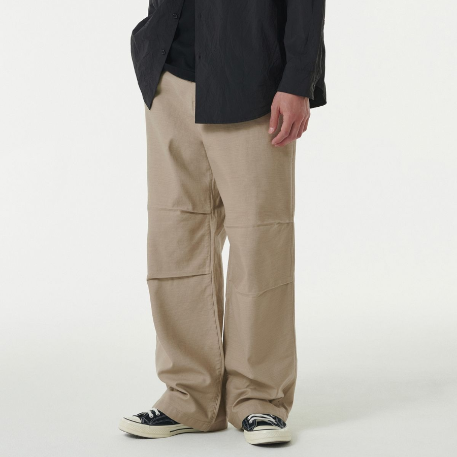 Back Satin Parachute Pants [Beige]