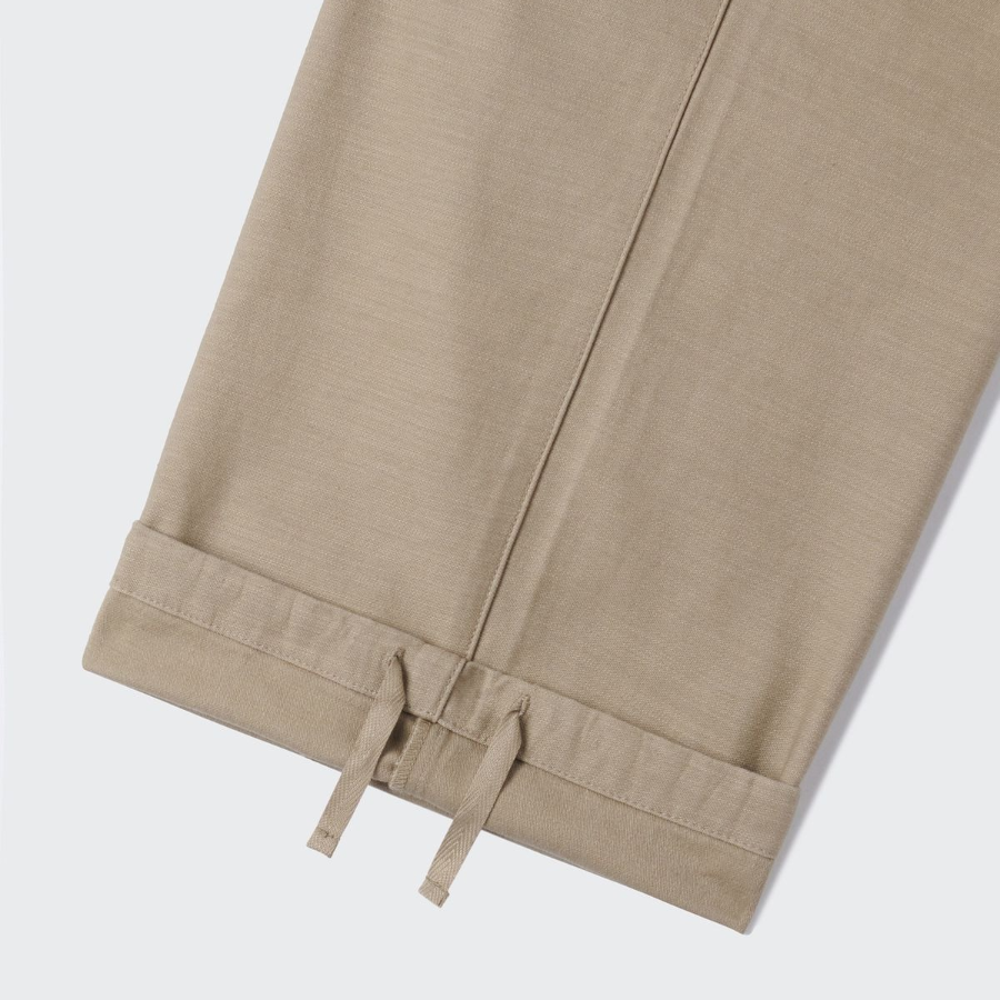 Back Satin Parachute Pants [Beige]