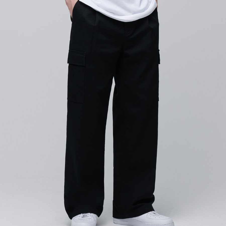 One Tuck Wide Cargo Pants [Black]