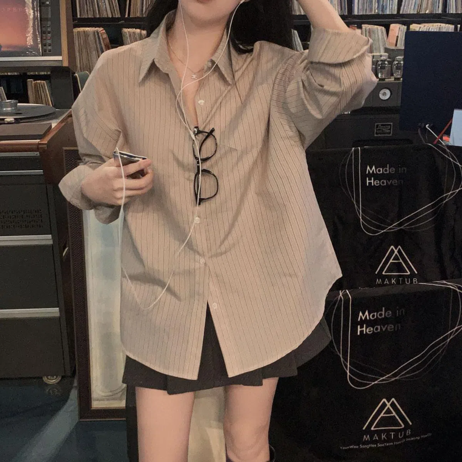 Classic Wood Pocket Stripe Loose-Fit Collar Shirt