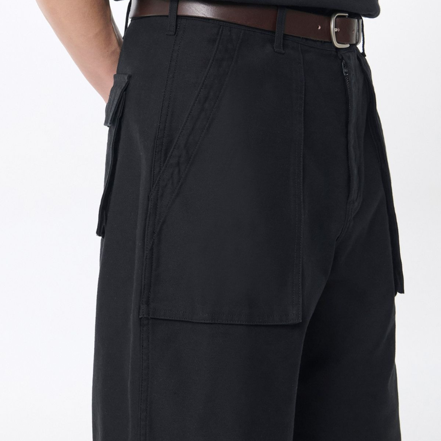 Back Satin Bellows Pocket Fatigue Pants [Black]