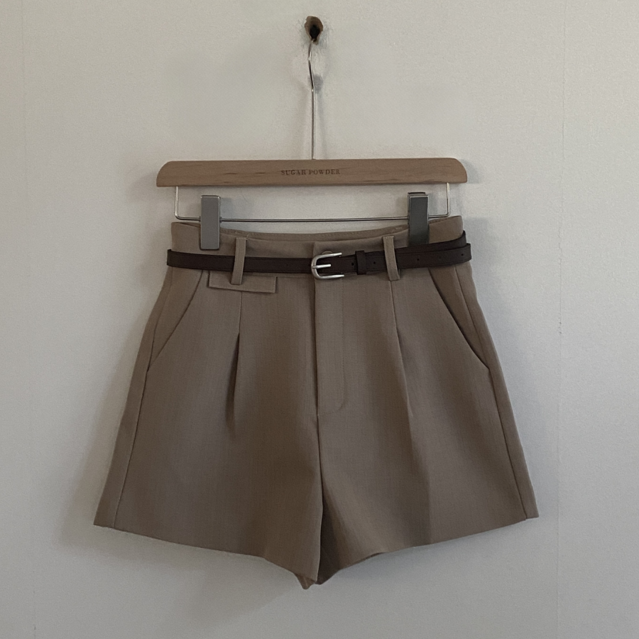 Визуально стройнящие шорты-слэксы "Move"