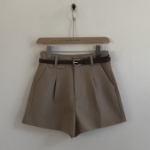 Визуально стройнящие шорты-слэксы "Move"