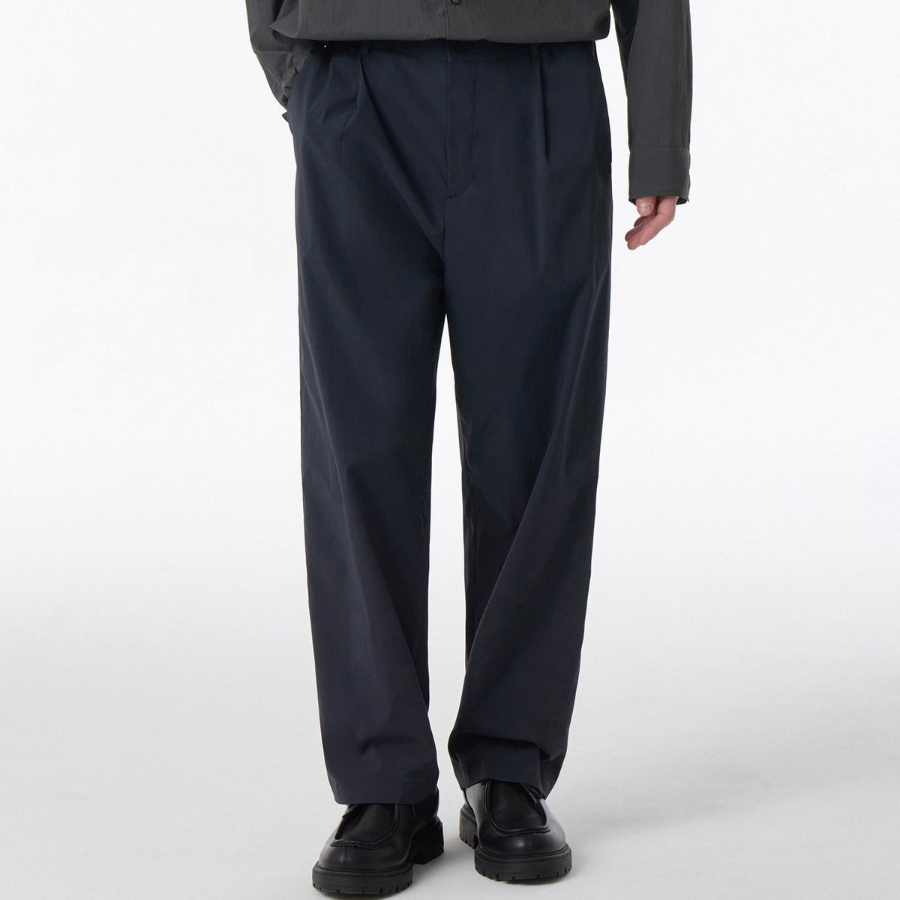 SOLOTEX One-Tuck Wide Comfort Banding Pants [Navy]