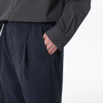 SOLOTEX One-Tuck Wide Comfort Banding Pants [Navy]