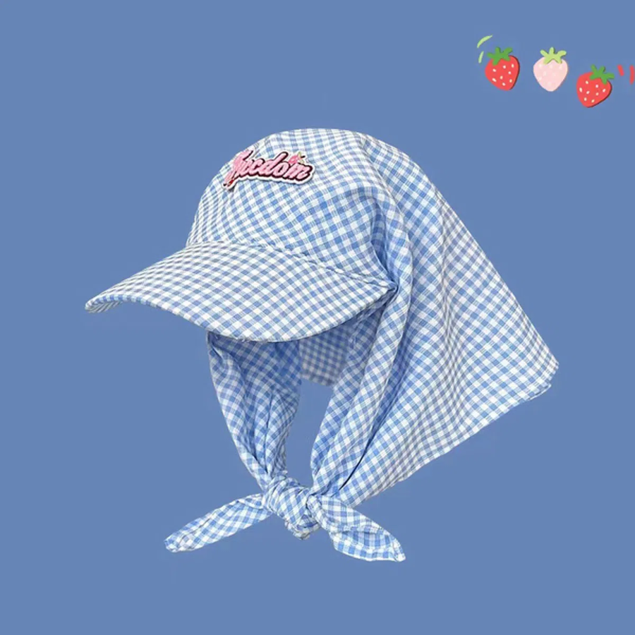 Simferopol Check — стильный головной убор с клетчатым узором и функцией защиты от солнца