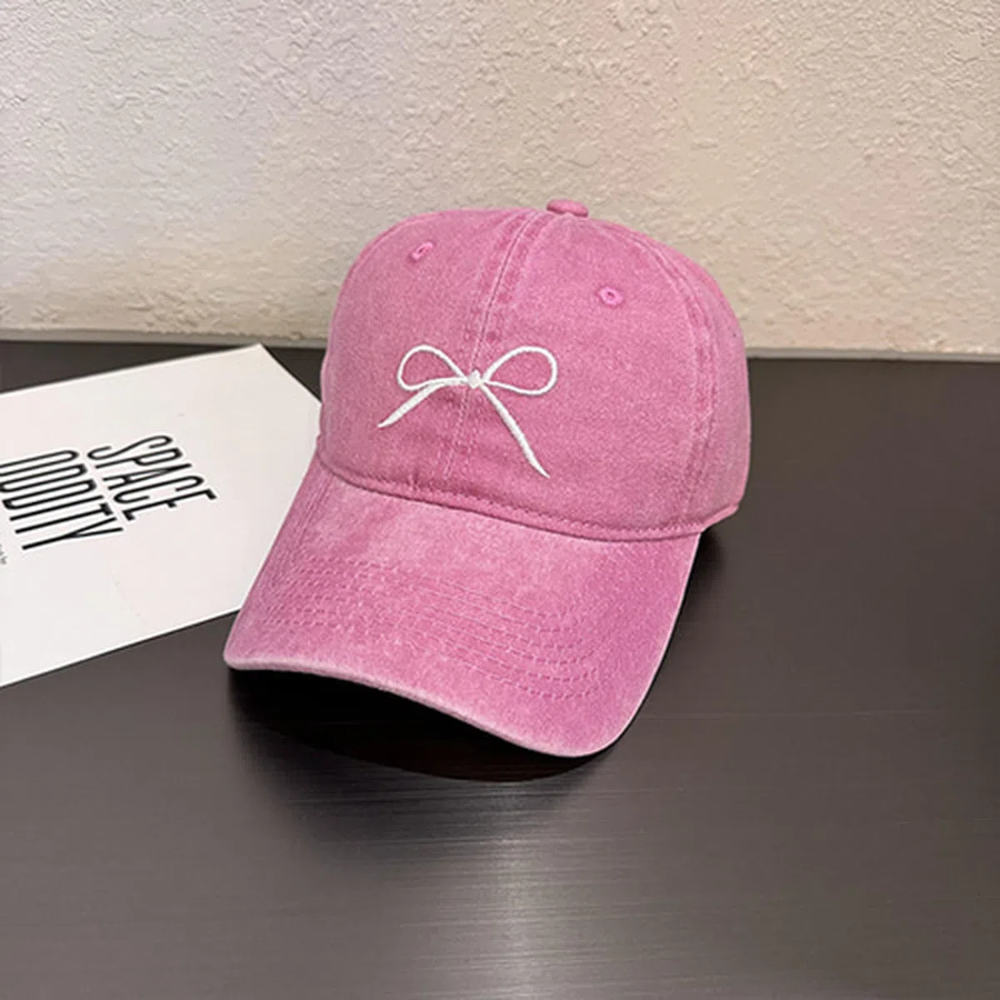 Riroha Cap — винтажная кепка с вышивкой банта в повседневном стиле