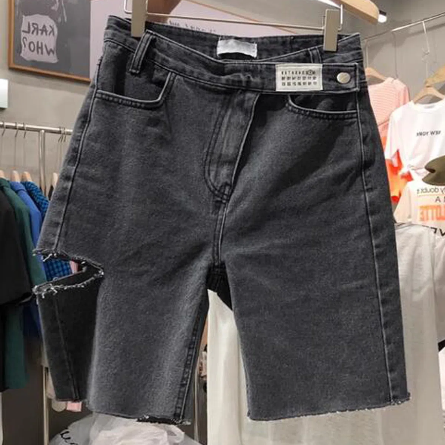 Dora Cut-off Denim Half Pants