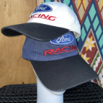 Бейсболка Racing — динамичный акцент в повседневном образе