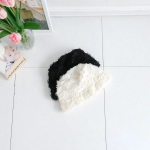 Шифоновая панама с розами — романтичный штрих для повседневных и отпускных образов