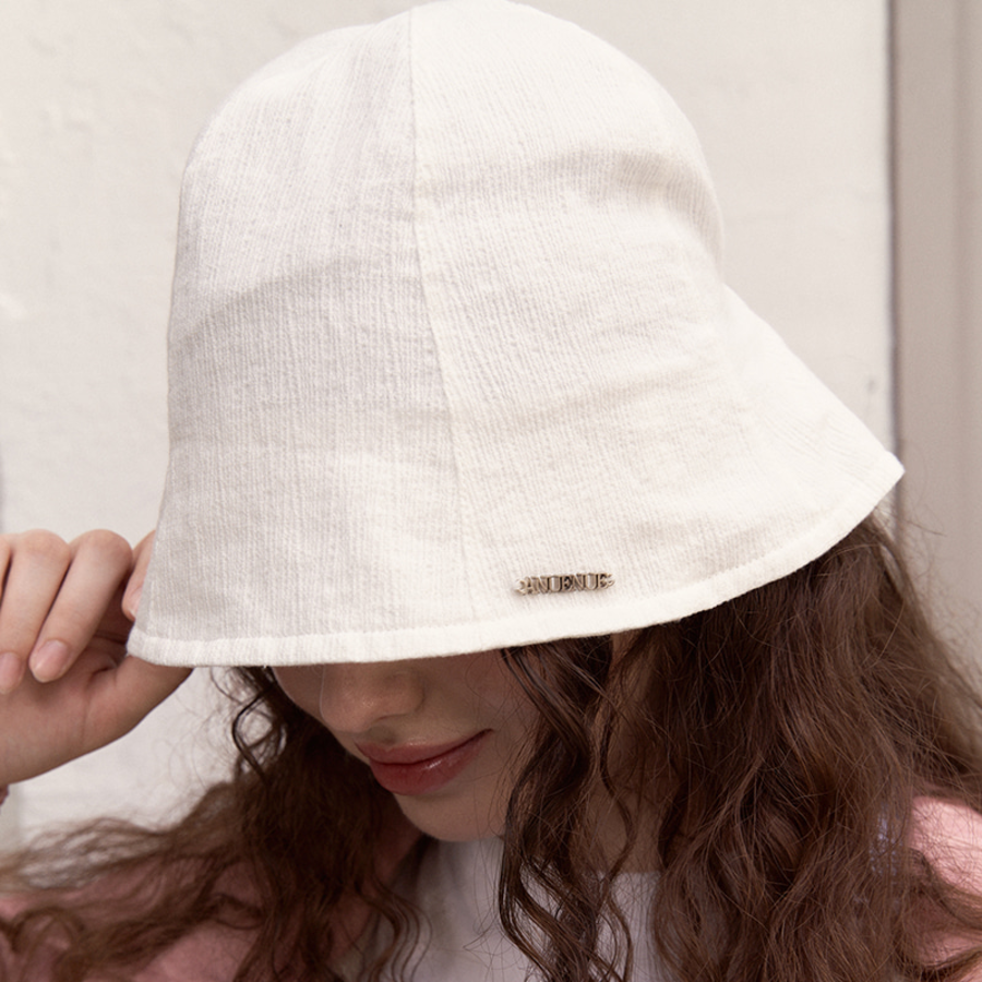 Лёгкая хлопковая панама  — эффект маленького лица и защита от солнца