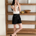 Джинсовые шорты из невыцветающего сырого денима Koov