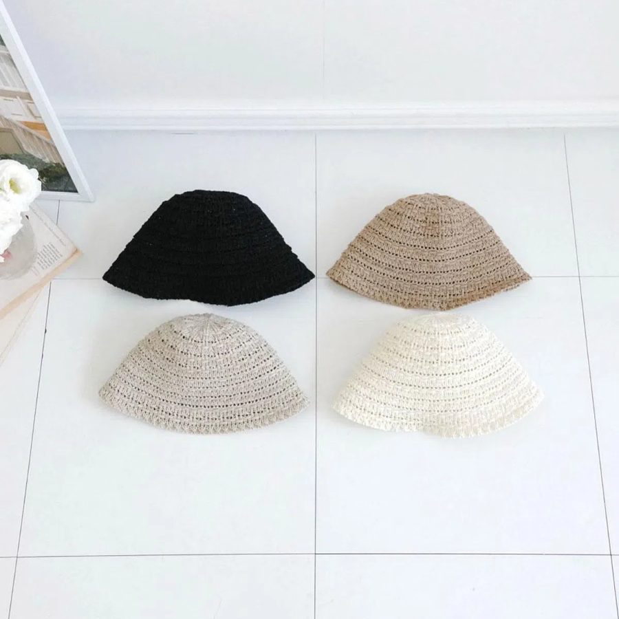 Кепка Summer Ribbon Bonnet Bucket Hat — лёгкий и женственный аксессуар для прогулок и путешествий