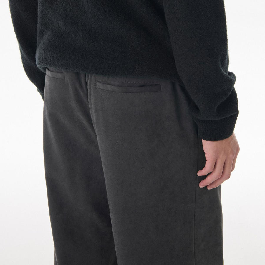 [Cooltandard] Brushed One Tuck Wide Banding Pants [Gunmetal]