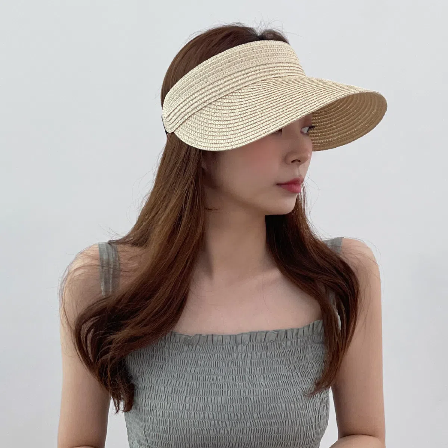 Соломенный козырёк Straw Roll-Up Sun Visor — идеальный спутник для отпуска и летнего отдыха