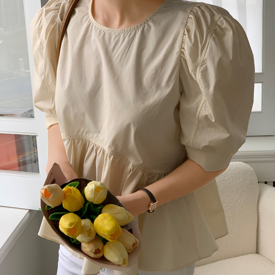 Cherry Blossom – блузка Shirring Puff Short Sleeve Blouse