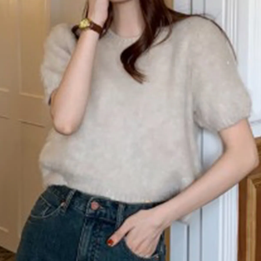 Zelenian – трикотажный  Puff Sleeve Pastel Knit Tee