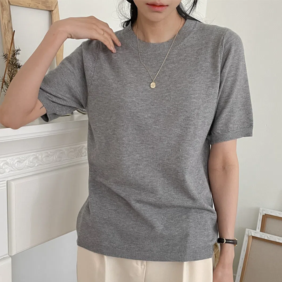 EVE.R – S020 Round-Neck Short Sleeve Knit Jumper