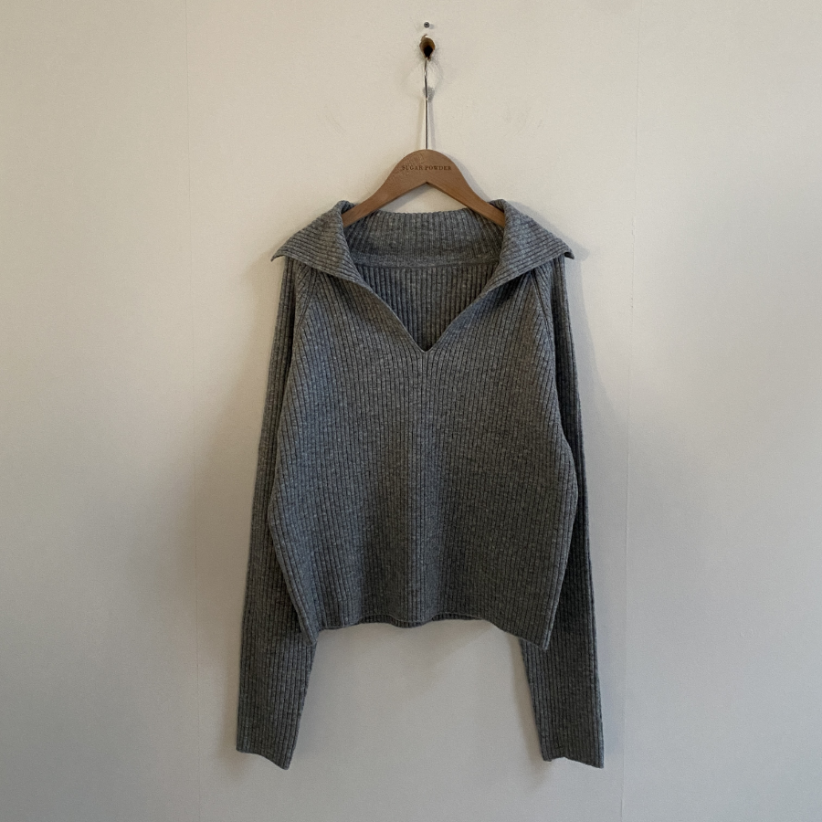 SAILOR – Open Collar Ribbed Knit