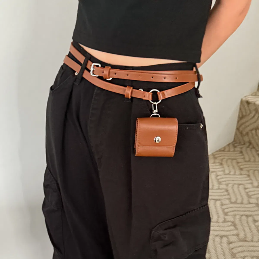 Многофункциональный ремень с мини-сумками и карабином — стиль и практичность в одном аксессуаре