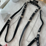 Idol Heart — кожаный боди-чейн в стиле хардкор: смелый акцент для эффектных образов