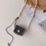 Mini Cubic Pearl Belt Bag — миниатюрная сумочка на поясе с жемчужным и стразовым декором