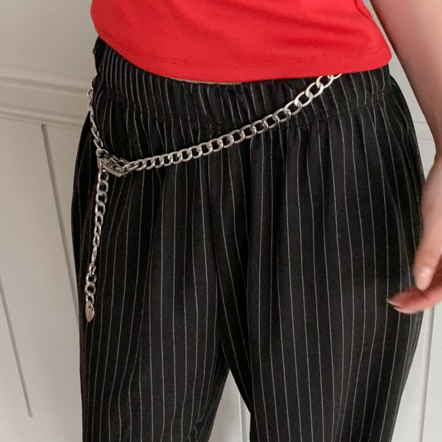 All-Silver Slim Chain Belt — стильный металлический ремень в серебристом тоне для акцентных и модных образов